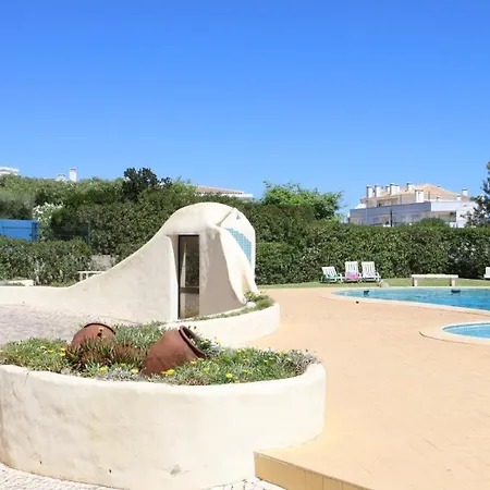 Apartment Olhos Do Mar By